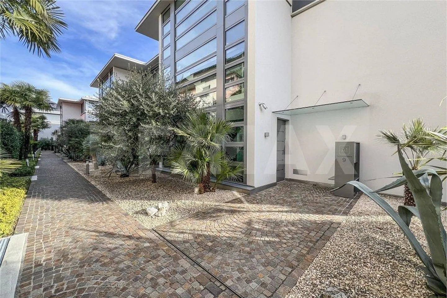 Appartement 2,5 pièces - Photo 3 sur 13