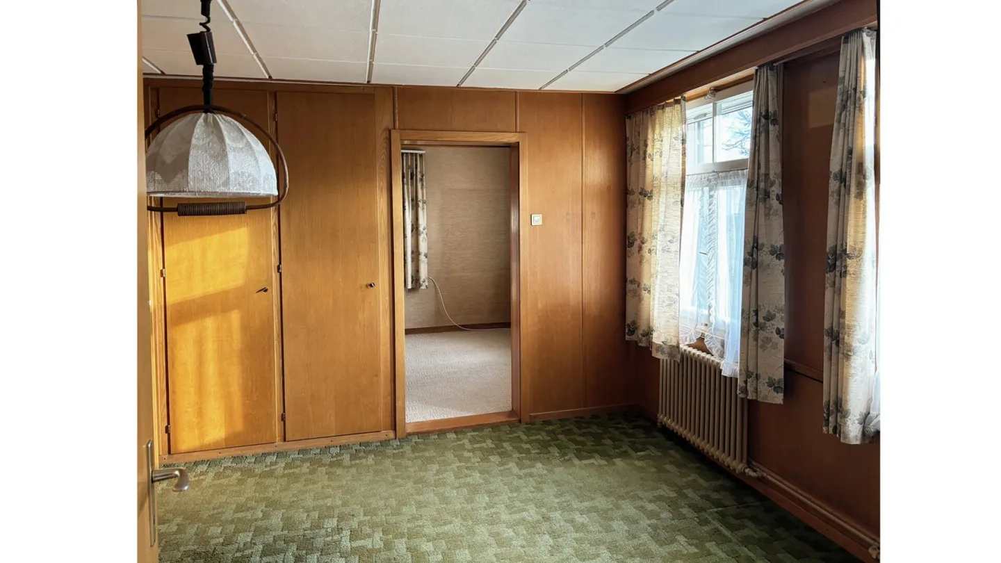 5.5 Room Single Family House with Lots of Charm and Garden - Limited - Photo 8 of 8