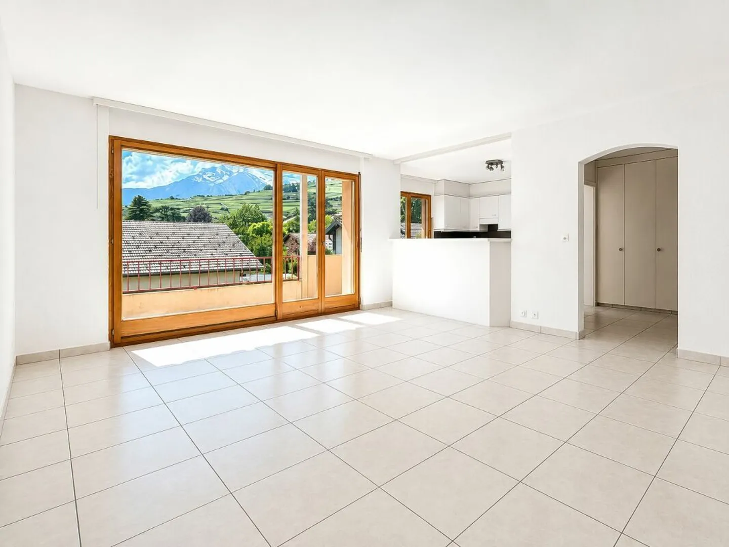 Ampio Appartamento Duplex a Sion - Foto 1 di 11