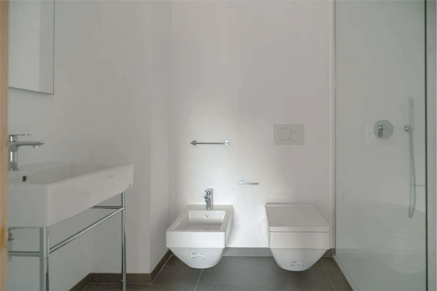 Vacallo: large 2.5 rooms with spacious terrace - Photo 11 of 12