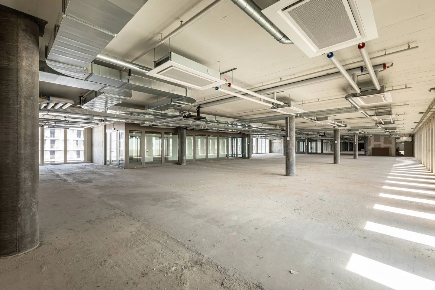 Magnifici laboratori divisibili in un quartiere dinamico - Foto 9 di 13