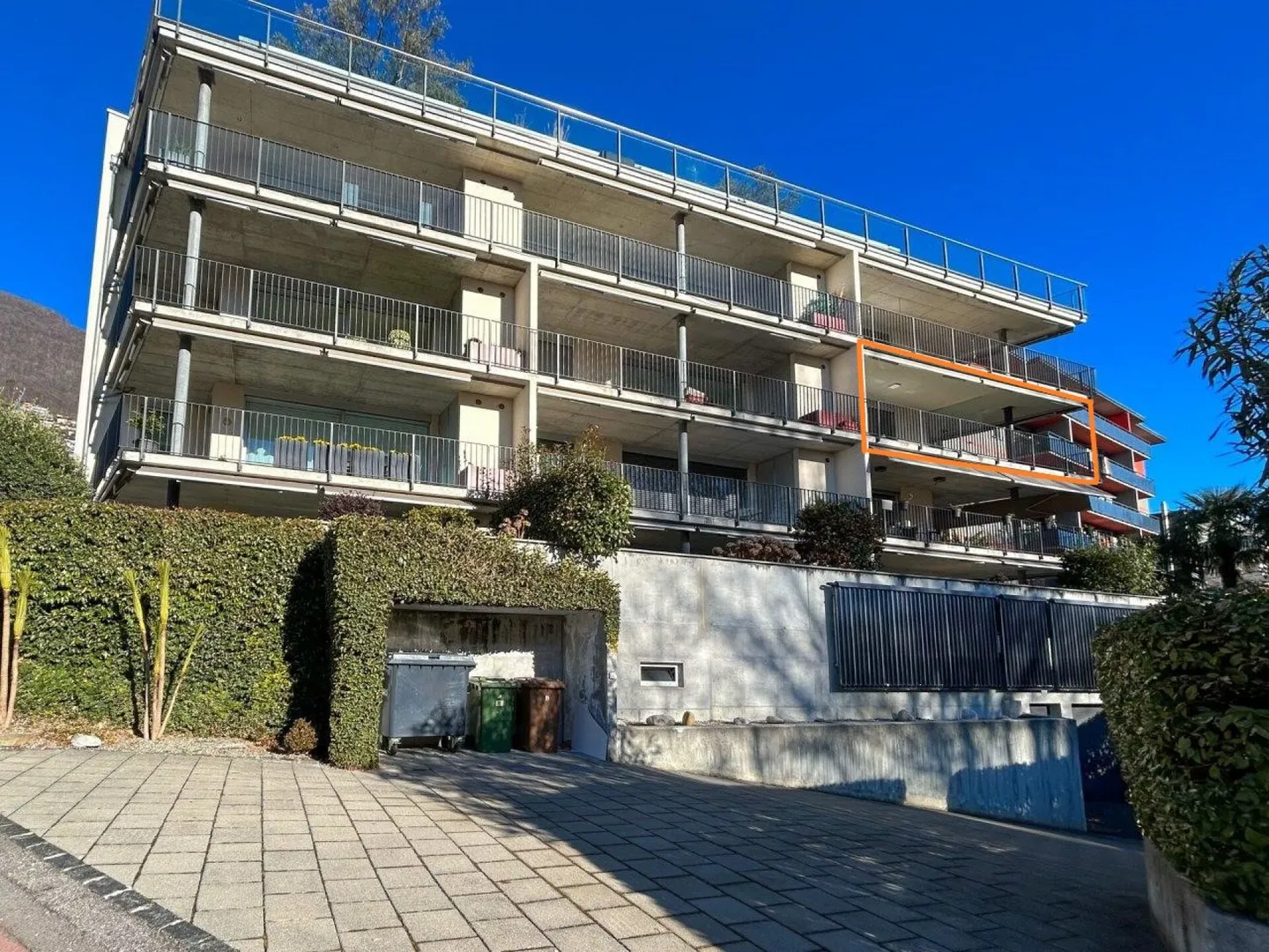 Bel appartement dans un emplacement central et stratégique - Photo 11 sur 12