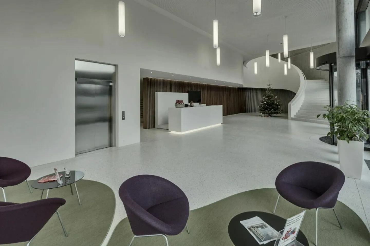 OSTERWALDER TOWER - Representative Office Spaces - Photo 9 of 15