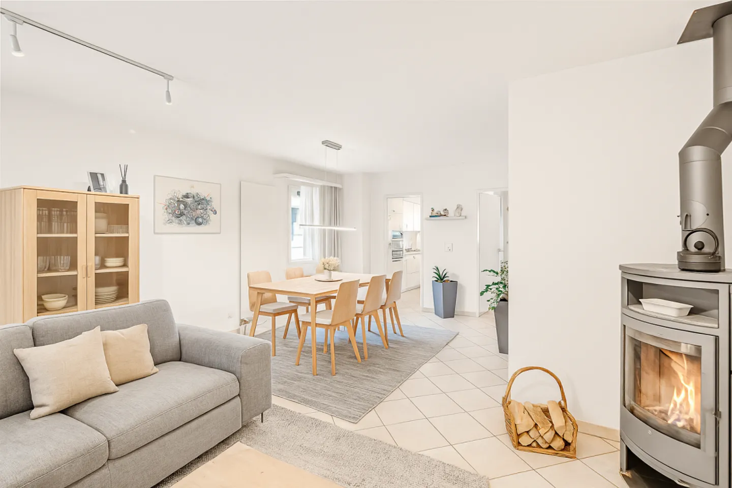 Grosszügiges Reiheneckhaus - viel Raum für Familie, Freizeit & Ideen - Foto 6 di 17