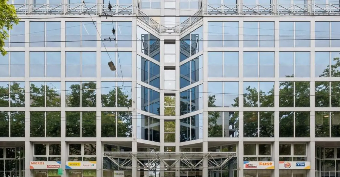 Verwaltungsflächen in Charmilles - Foto 1 von 12