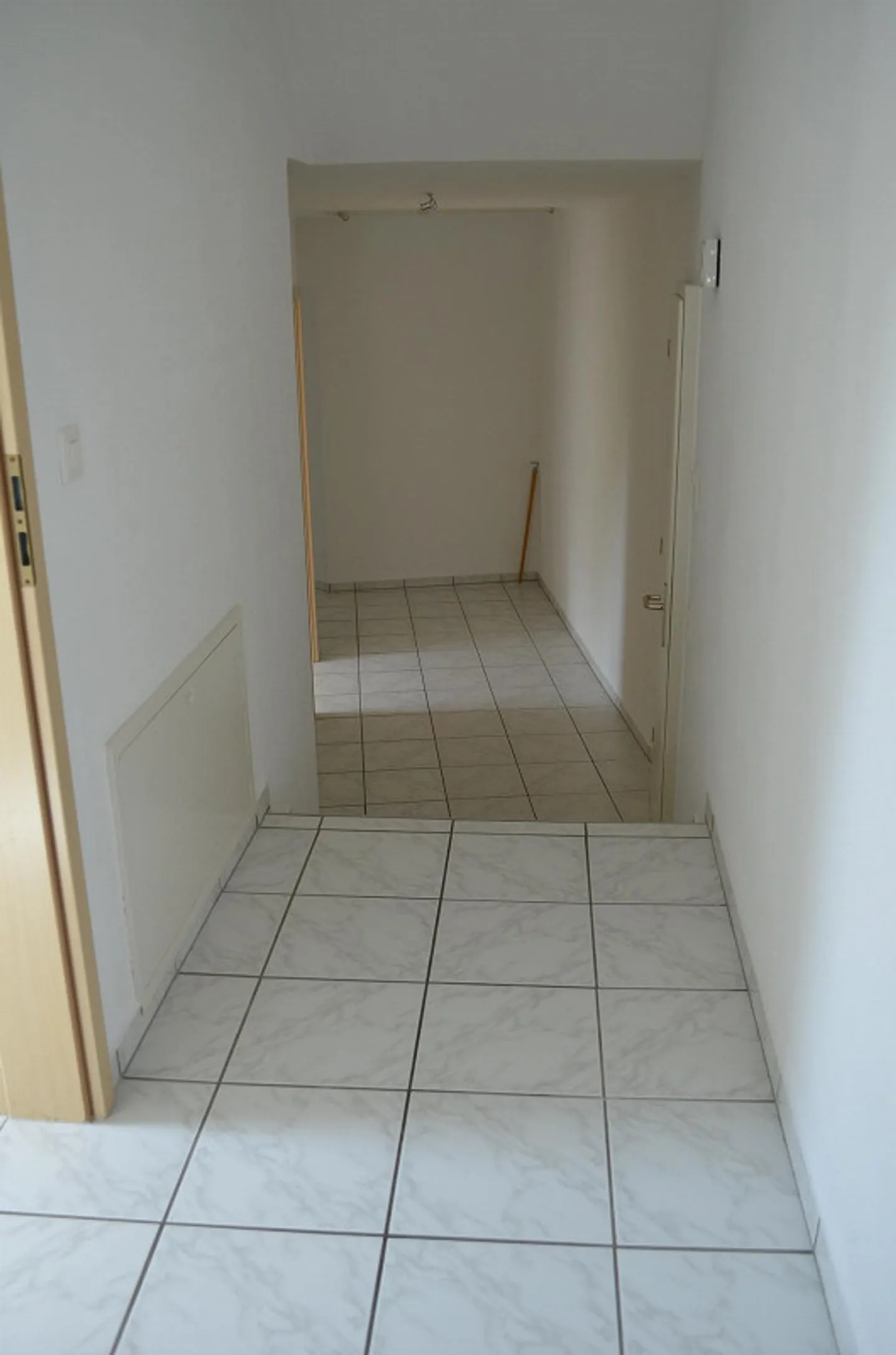 Charmante Dachwohnung in ruhiger Lage - Foto 11 von 19
