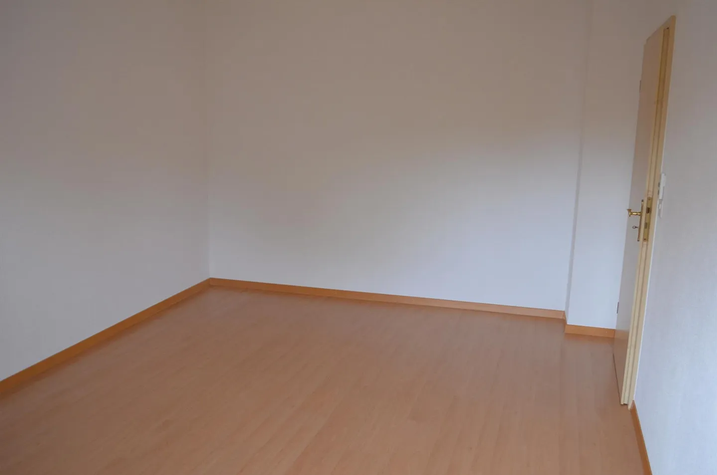 Charmante Dachwohnung in ruhiger Lage - Foto 17 von 19