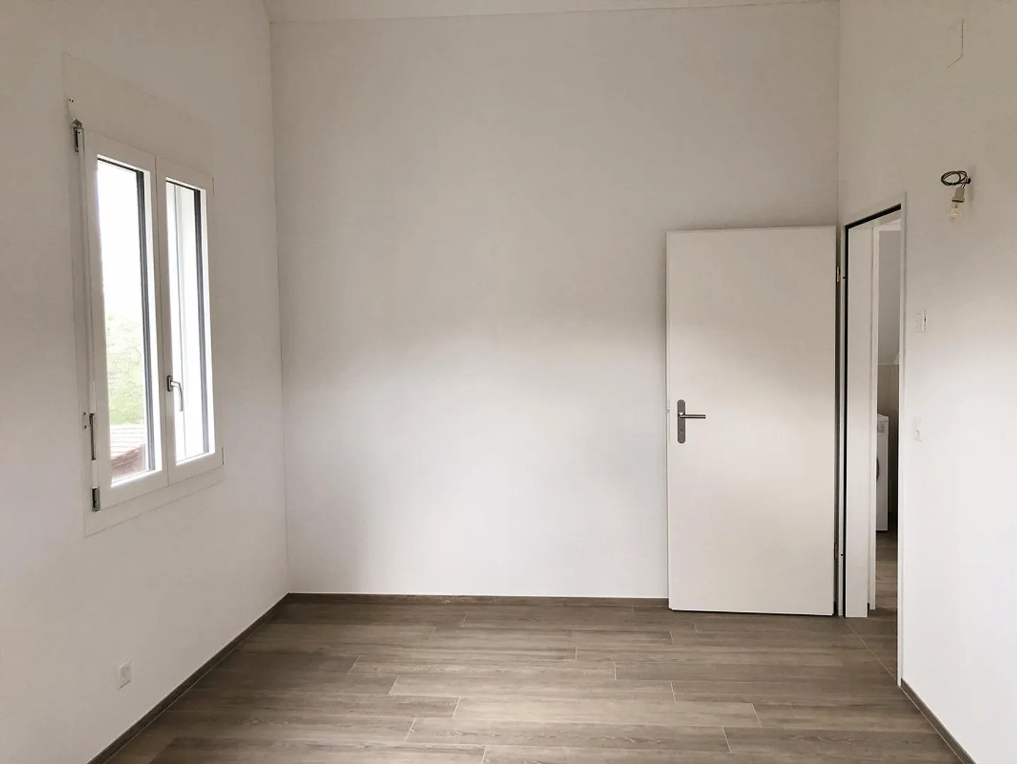 Attico nuovo e grande di 2,5 vani in affitto - Foto 7 di 9