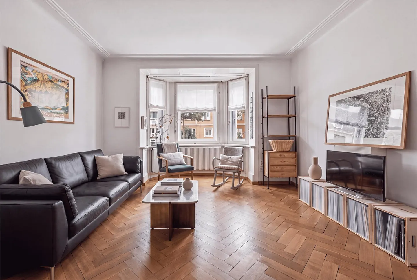 Charming Townhouse in Basel - Photo 2 of 8