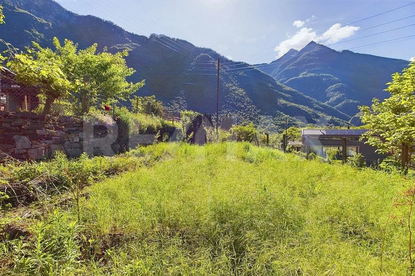 Un incontournable pour les amateurs de vieux murs - Propriété à rénover à Ludiano, Serravalle - Photo 5 sur 13