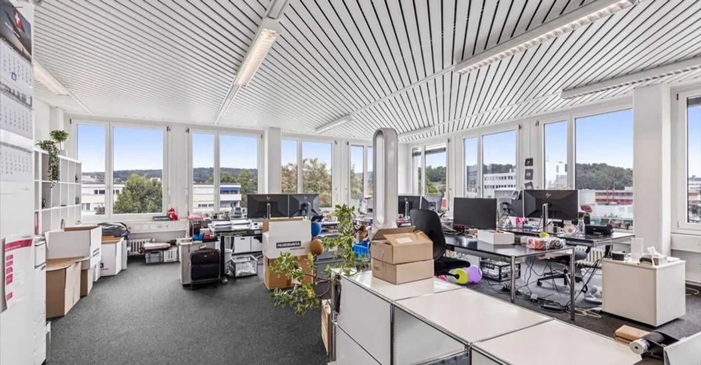 Your new office with a view - Inspiring and diverse! - Photo 8 of 12