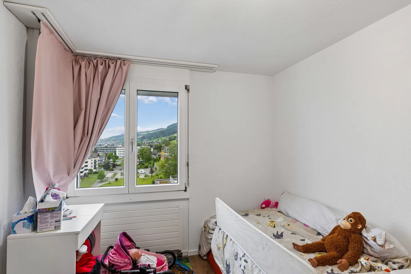 Renovierte Wohnung mit Aussicht - Foto 6 von 8
