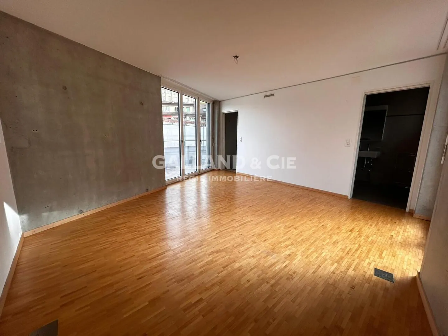 Wunderschöne 2,5-Zimmer-Duplexwohnung mit Balkonen - Foto 4 von 7