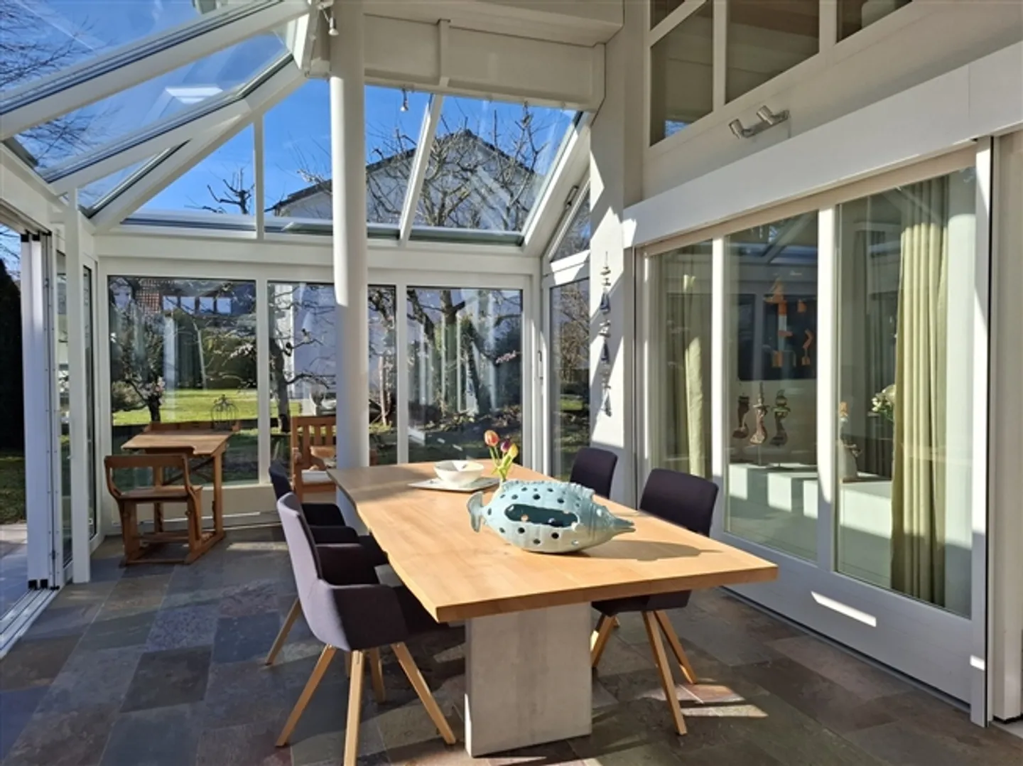 Maison individuelle avec un caractère unique dans un emplacement privilégié - Photo 3 sur 13