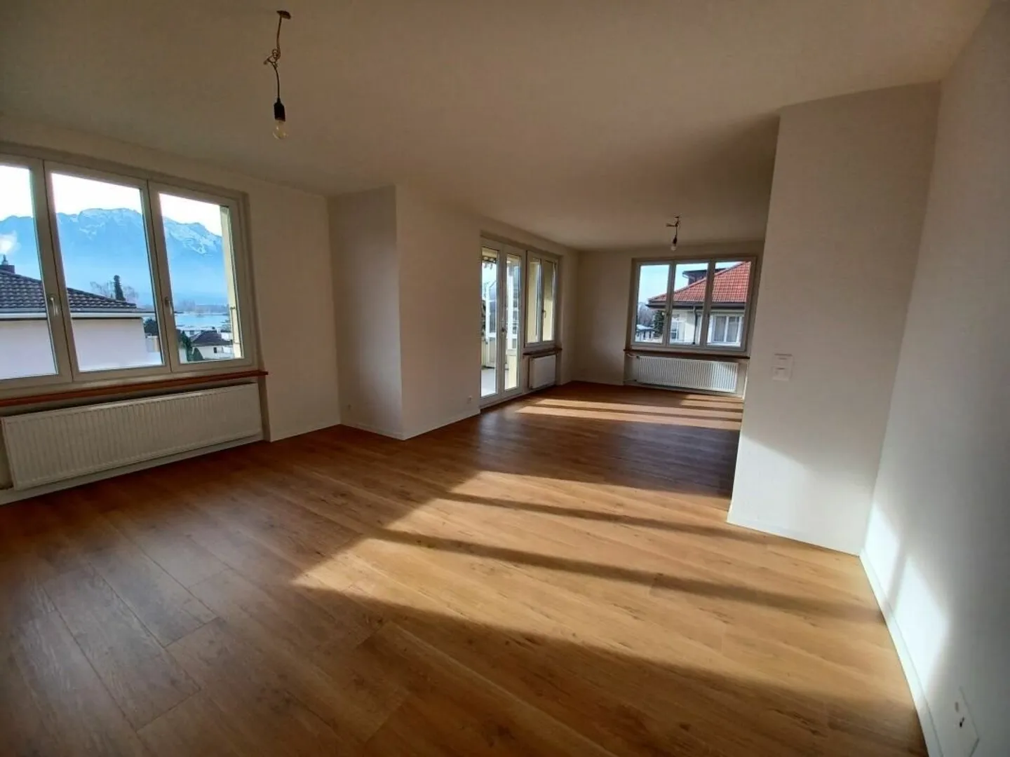 NEW! 3 1/2-room apartment in Hünibach on Lake Thun - Photo 4 of 11
