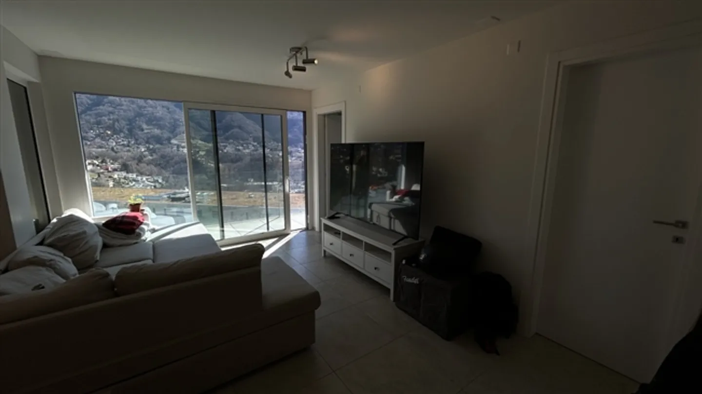 Looking for a modern 2.5-room apartment on the 3rd floor - Photo 7 of 9