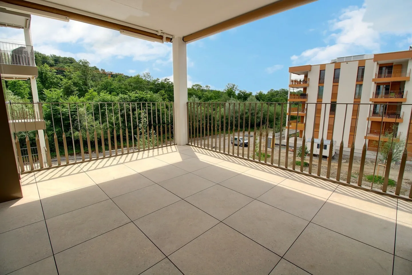 Beautiful 5.5-room apartment for rent in the eco-district of Marly! - Photo 1 of 12