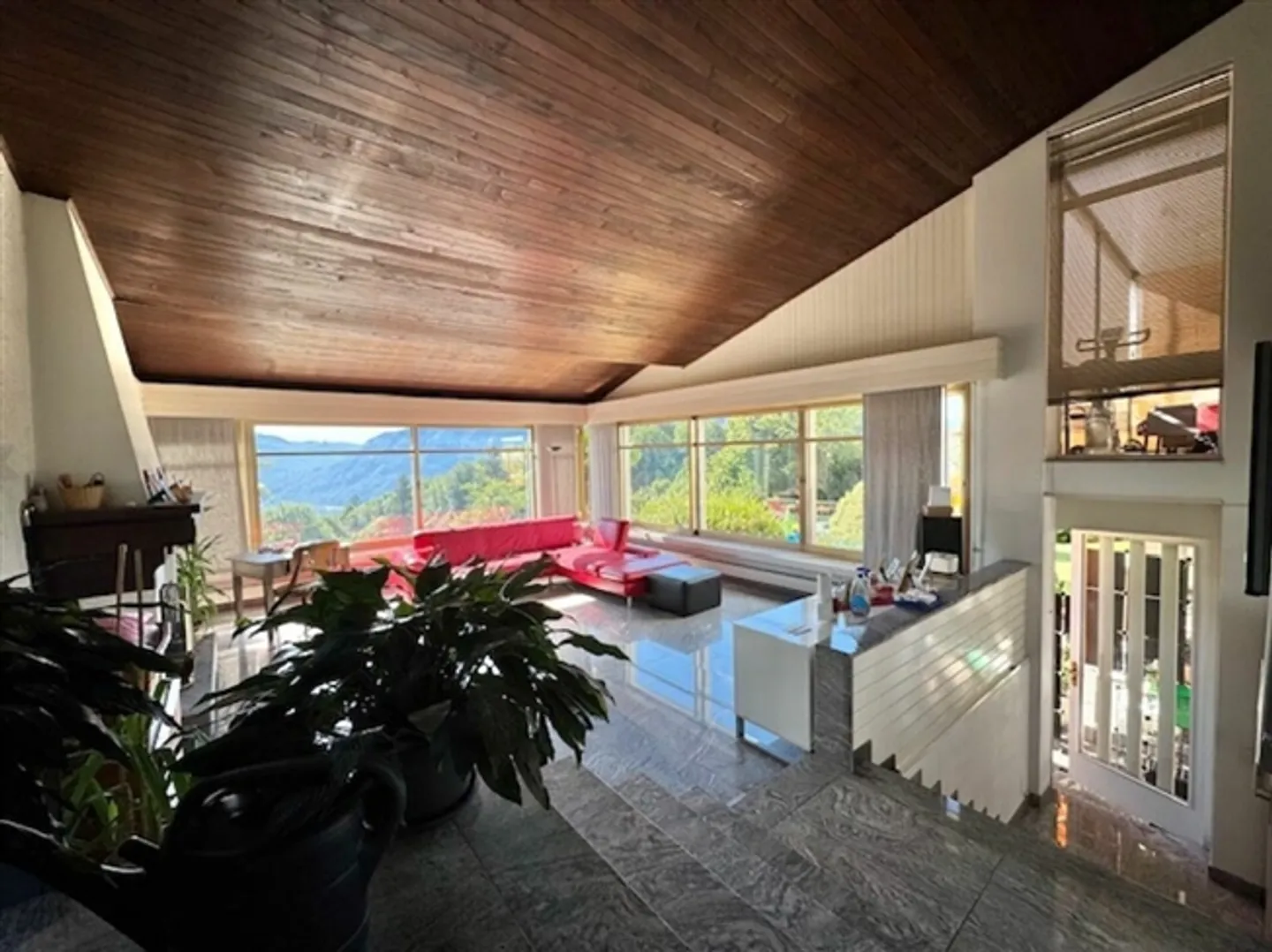 FOR SALE IN VAL RESA (Brione sopra Minusio) - HOUSE WITH SWIMMING POOL AND LARGE GARDEN - Photo 14 of 20