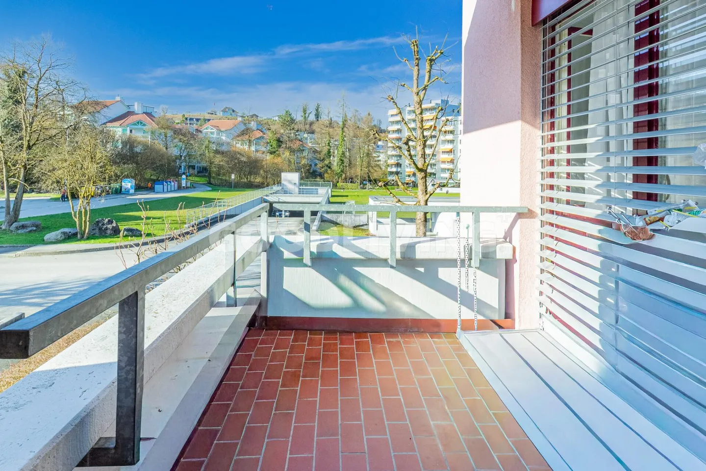 Stylish Duplex with Stunning Views - Photo 3 of 9