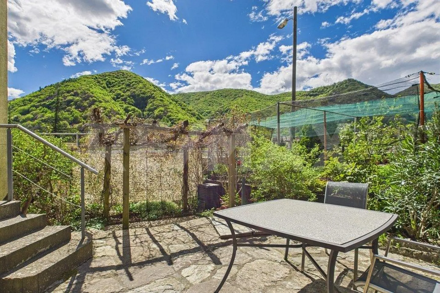Maison avec jardin et vue panoramique dans la vallée de Muggio - Photo 2 sur 11
