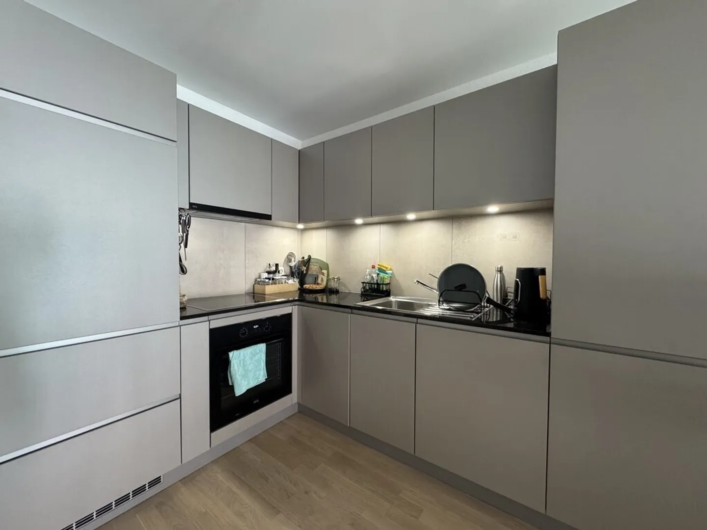 Beautiful 2.5-room apartment - Photo 2 of 6