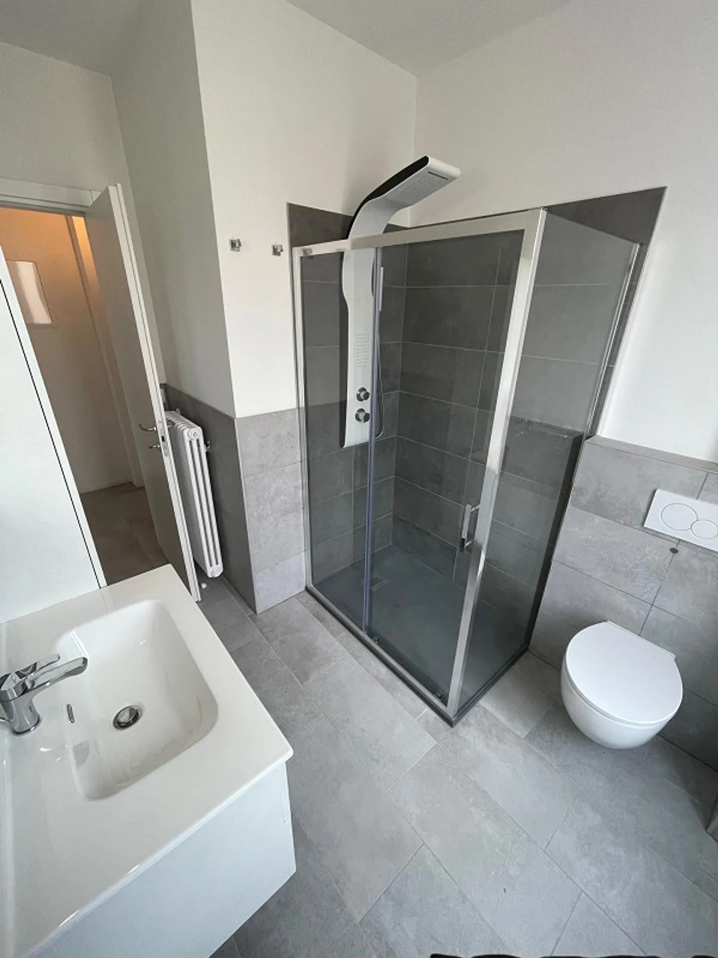 2.5 and 3.5 apartments completely renovated in Morbio Inferiore - Photo 8 of 10