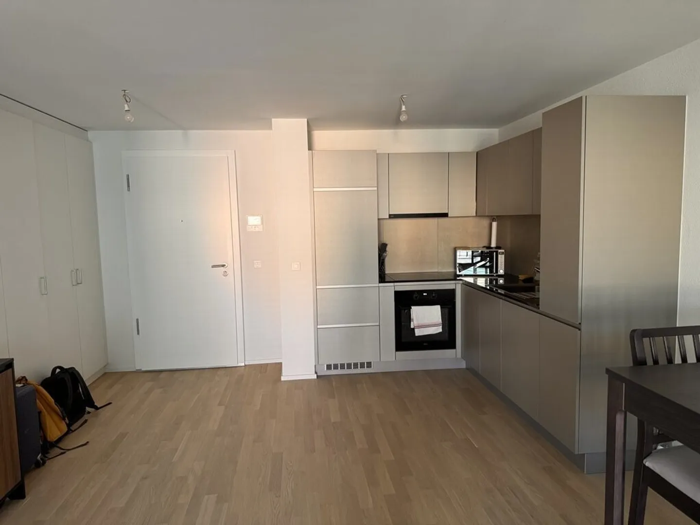 Beautiful 2.5-room apartment - Photo 3 of 6
