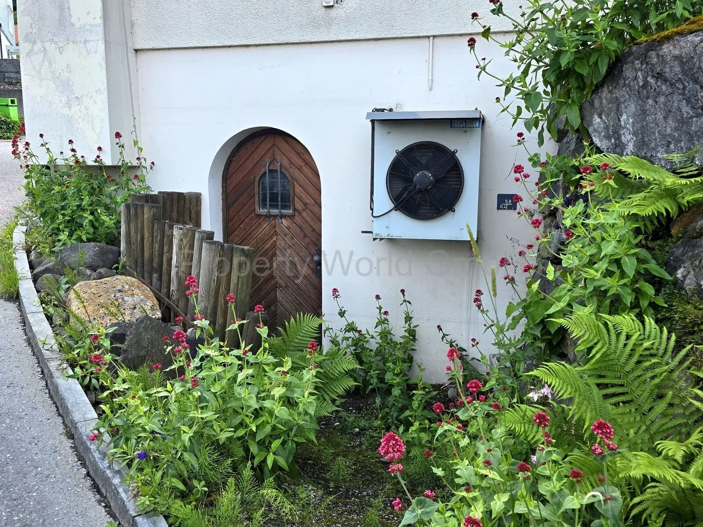 Maison individuelle avec caractère et potentiel avec 444 m2 supplémentaires L - Photo 6 sur 12