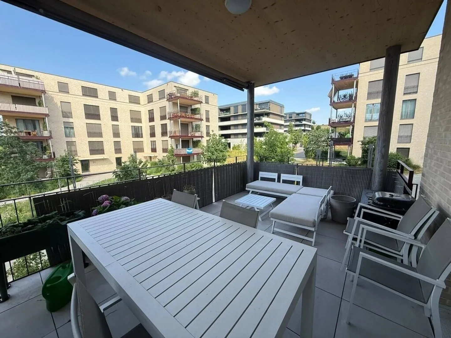 Magnificent 3.5 rooms with a large balcony - Photo 1 of 8