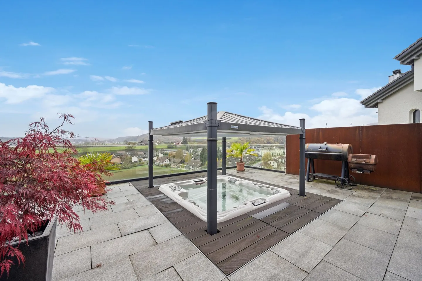 Vivere esclusivo con vista: villa unifamiliare con appartamento - Foto 9 di 13