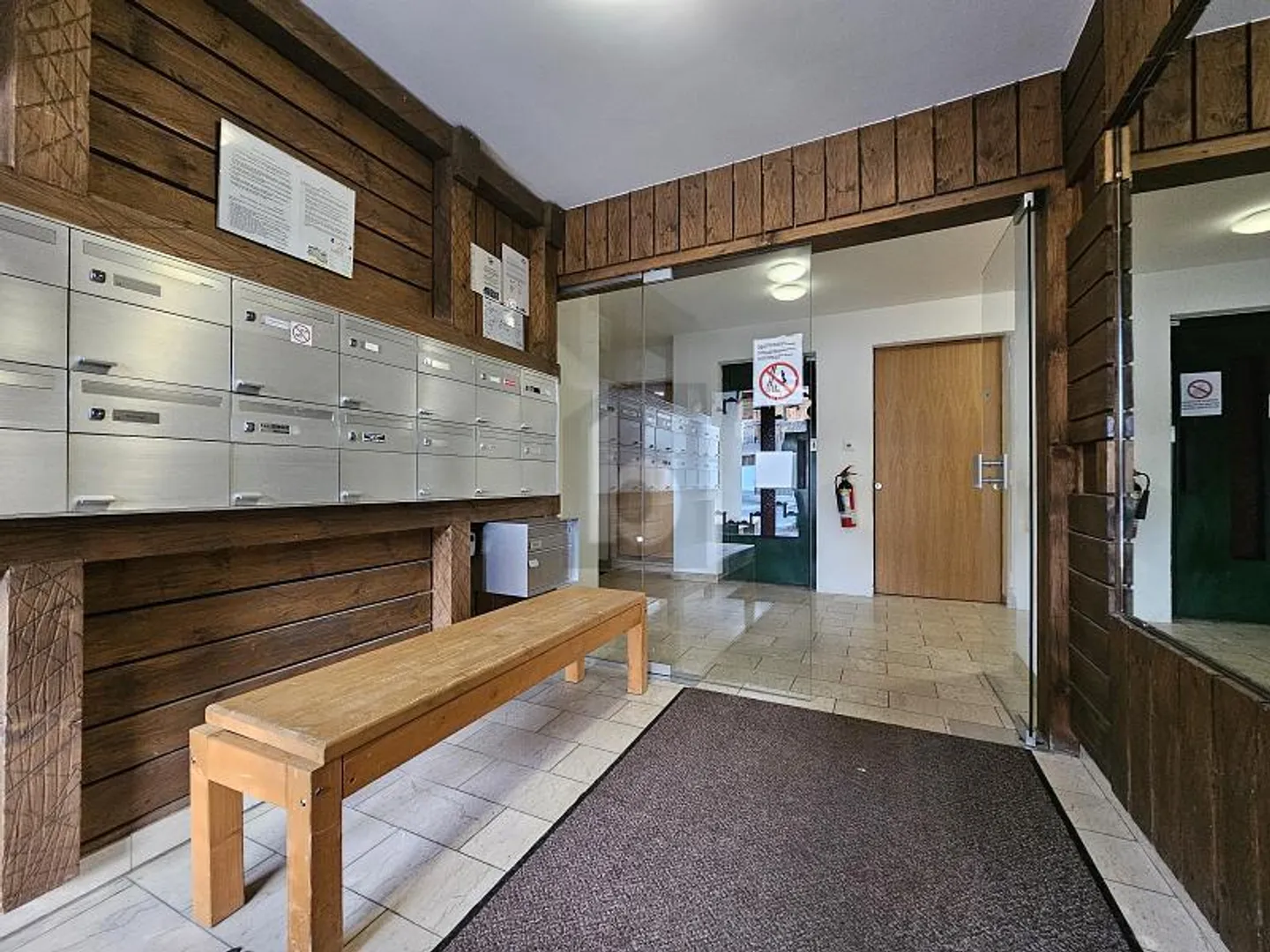 INVESTISSEMENT IDÉAL À 100M DES TÉLÉCABINES - Photo 4 sur 5