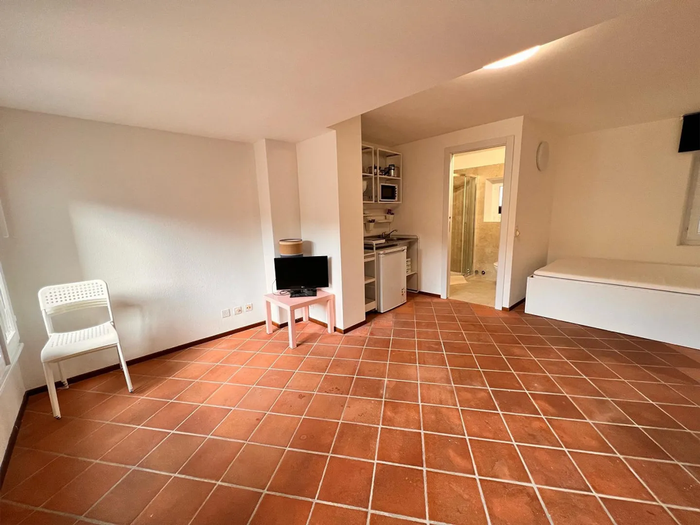 Rovio - Studio-Apartment in ausgezeichnetem Zustand - Foto 8 von 8