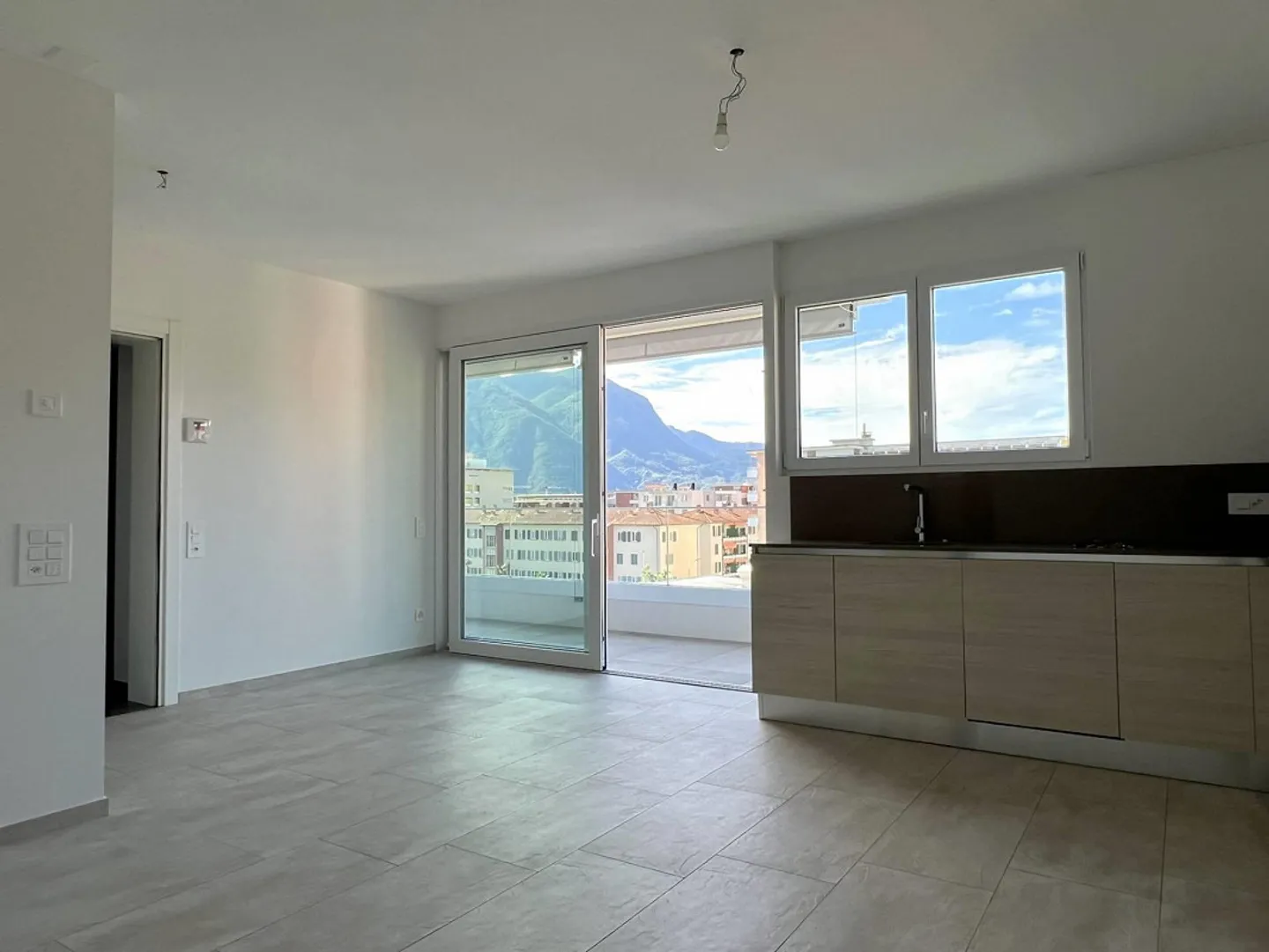 Apartment - Lugano - Photo 3 of 11