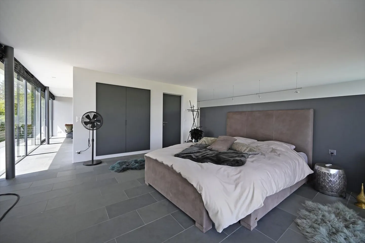 Exklusiv über dem Murtensee - Villa mit Urlaubsflair - Foto 8 von 12