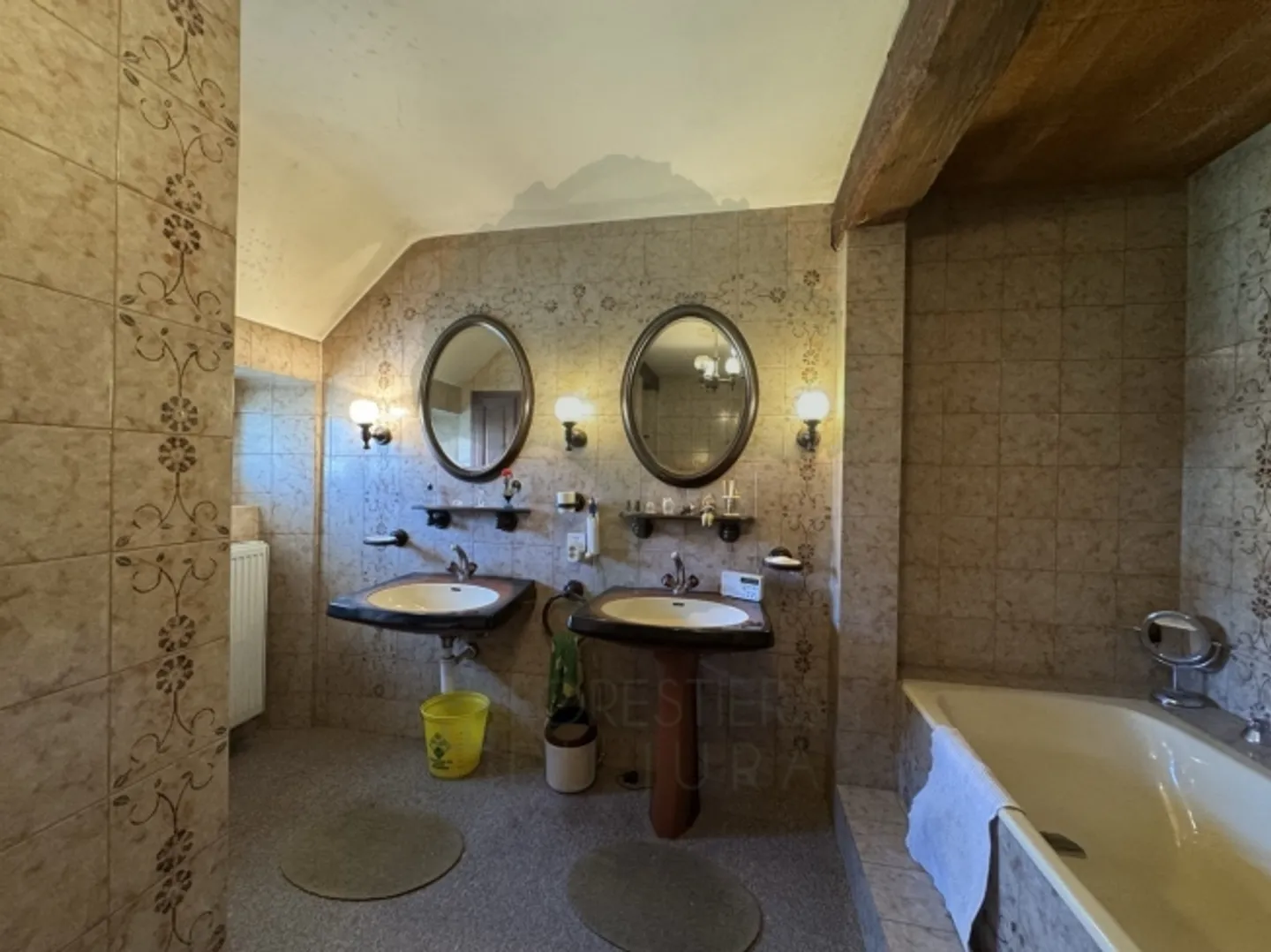 Casa caratteristica con fienile convertibile ad Alle - Foto 17 di 20