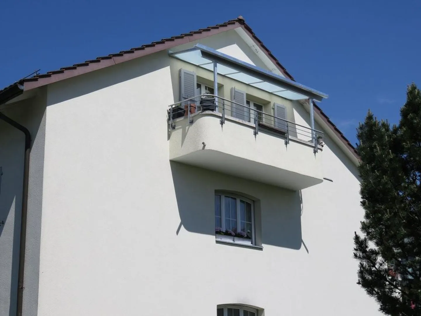 Heimelige Wohnung an ruhiger Lage nahe Steinhölzli - Foto 2 von 8