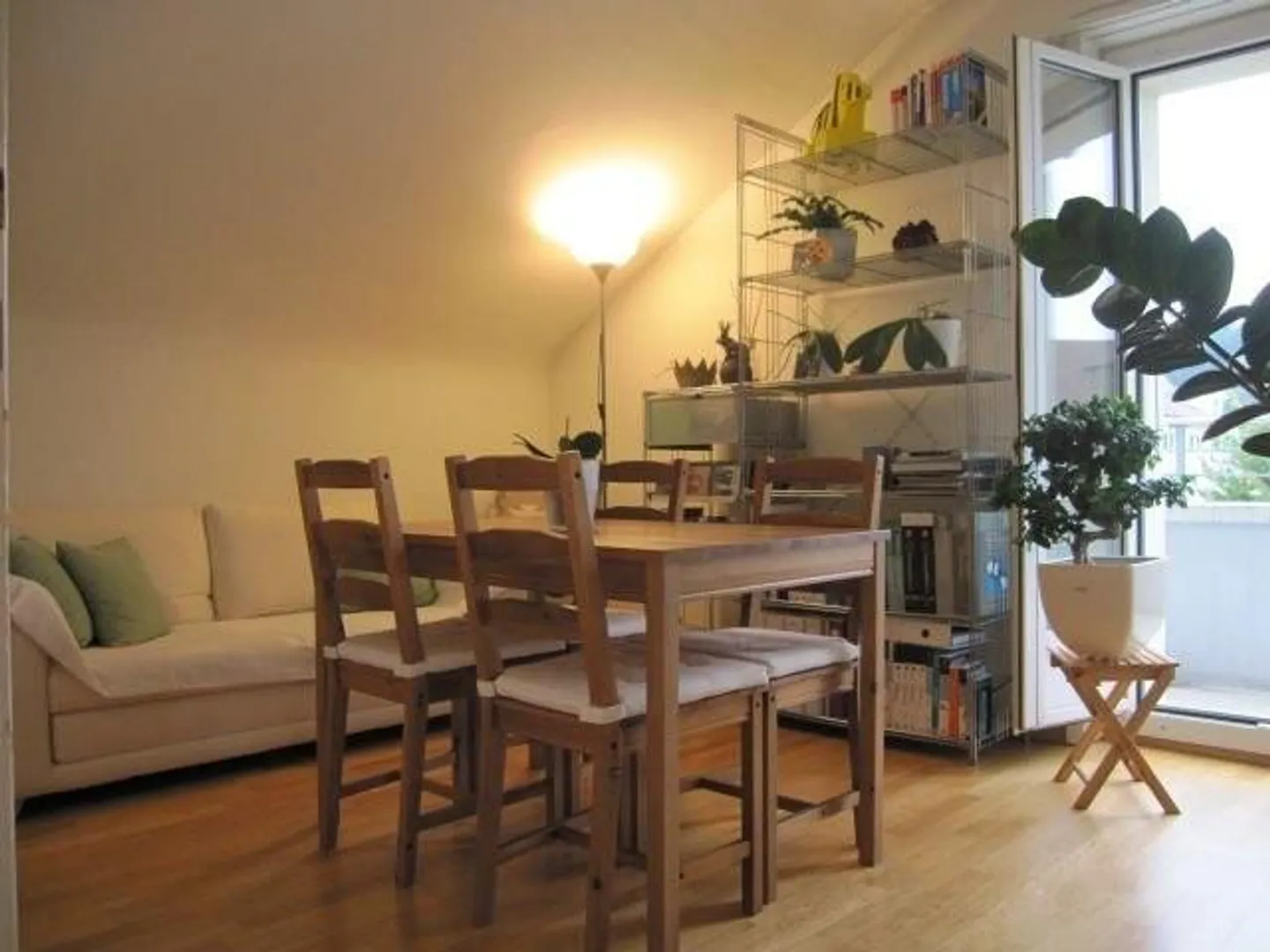 Heimelige Wohnung an ruhiger Lage nahe Steinhölzli - Foto 6 von 8