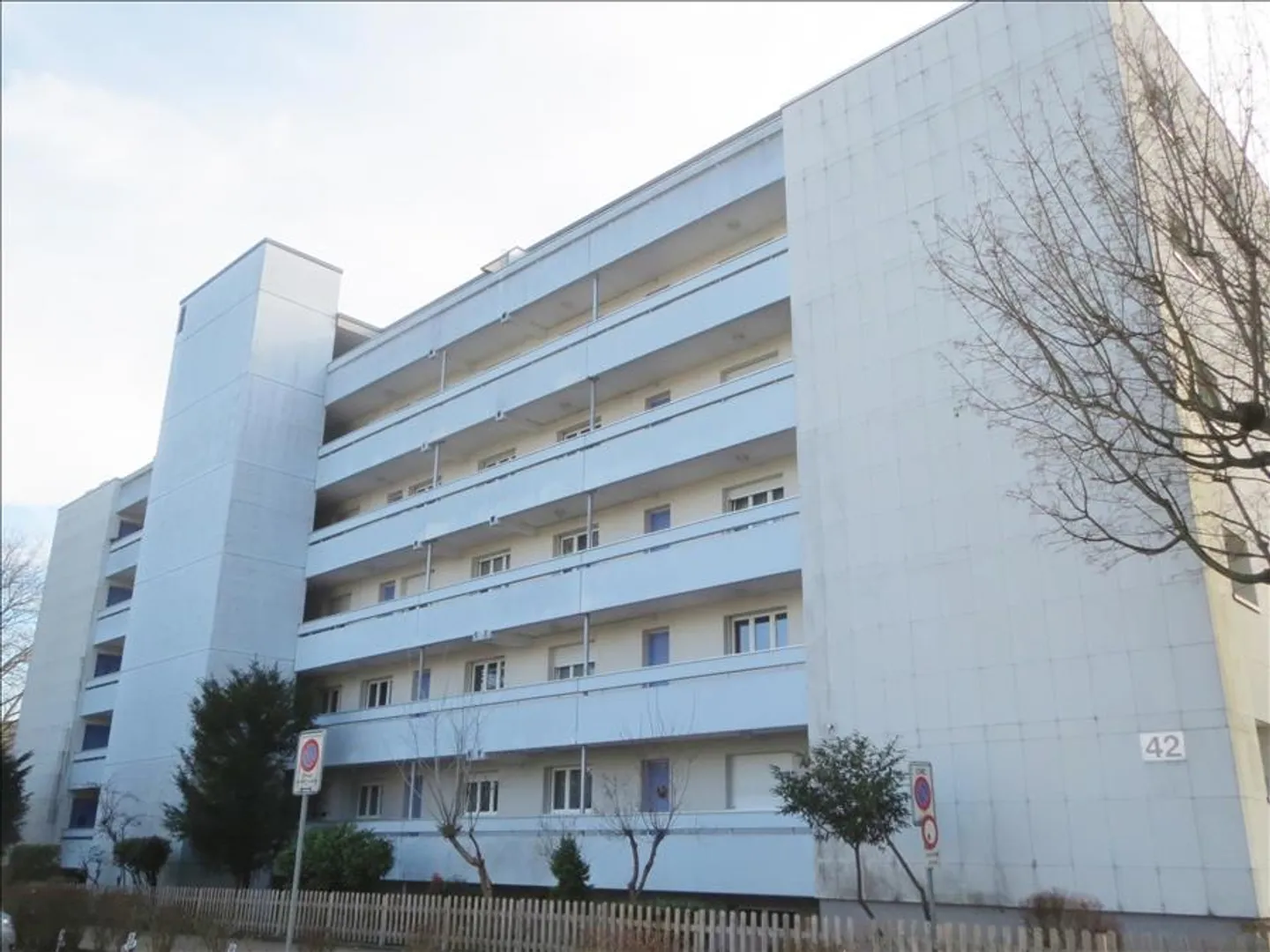 Vie tranquille à Reinach près de la forêt - Photo 1 sur 10