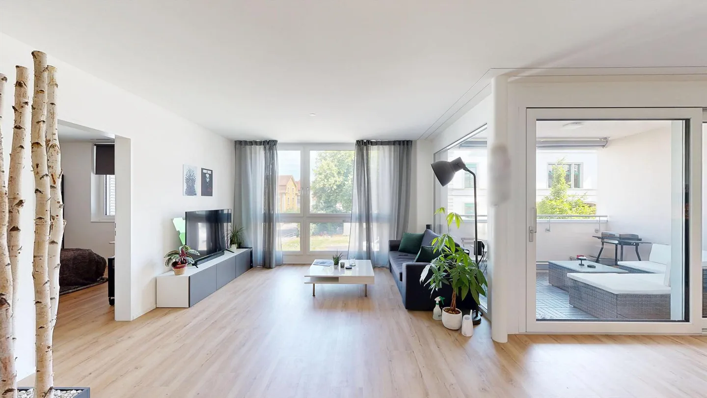 Modernes Apartment mit Balkon - Foto 1 von 8