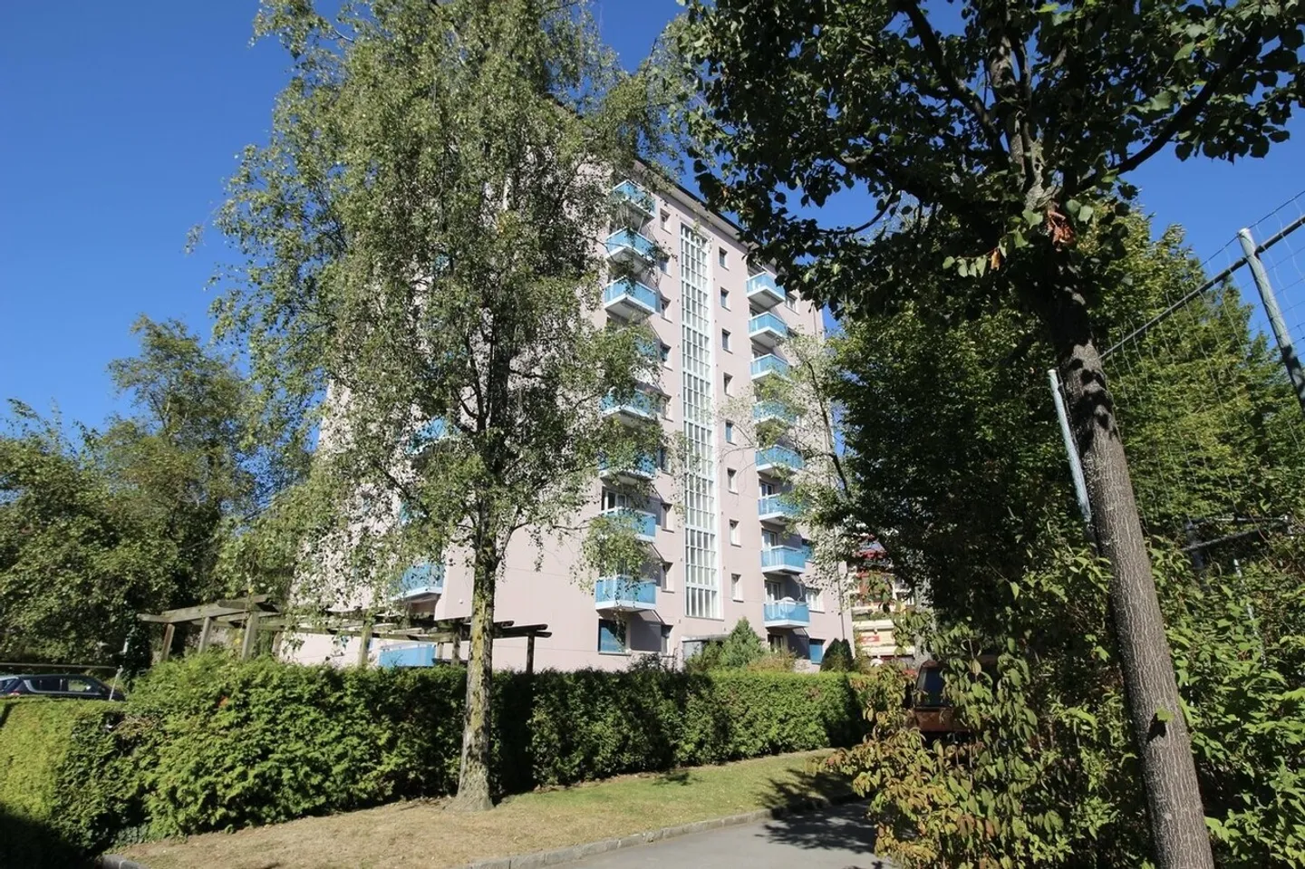 Charmant logement entouré de verdure à deux pas des transports - Photo 3 sur 3