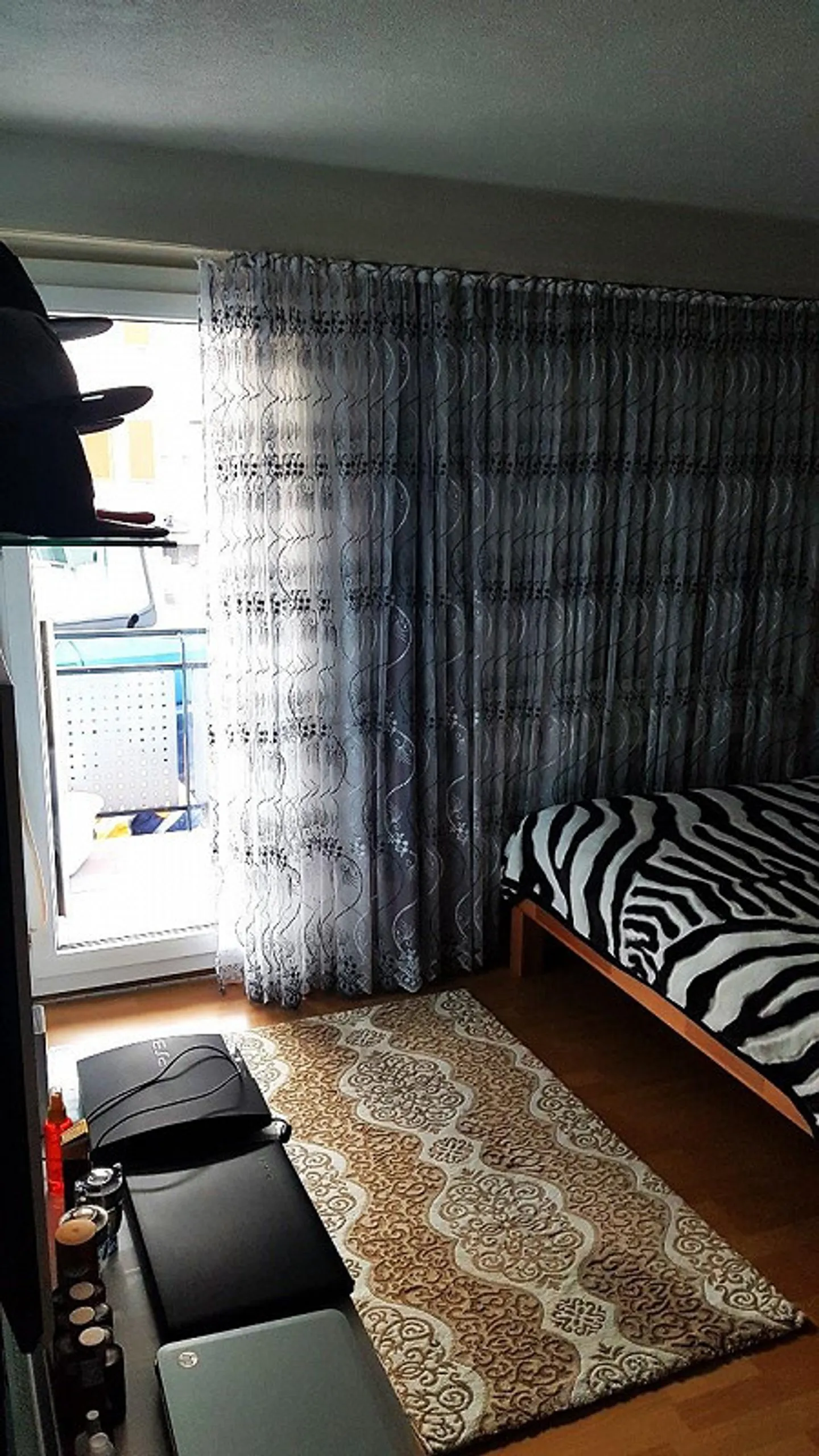 Bright, centrally located 2-room apartment - Photo 4 of 8