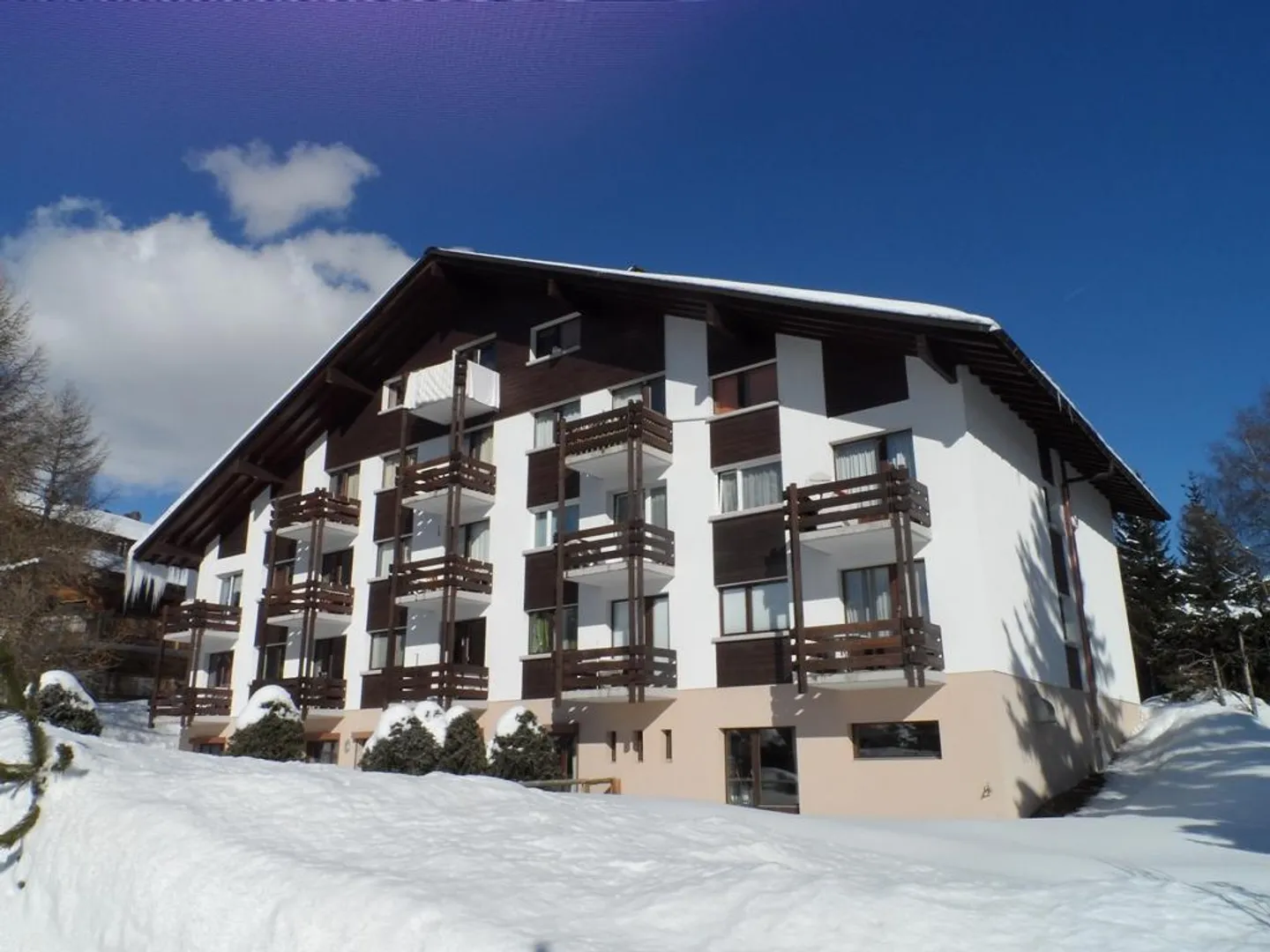 2.5 room apartment for winter season - Photo 1 of 7