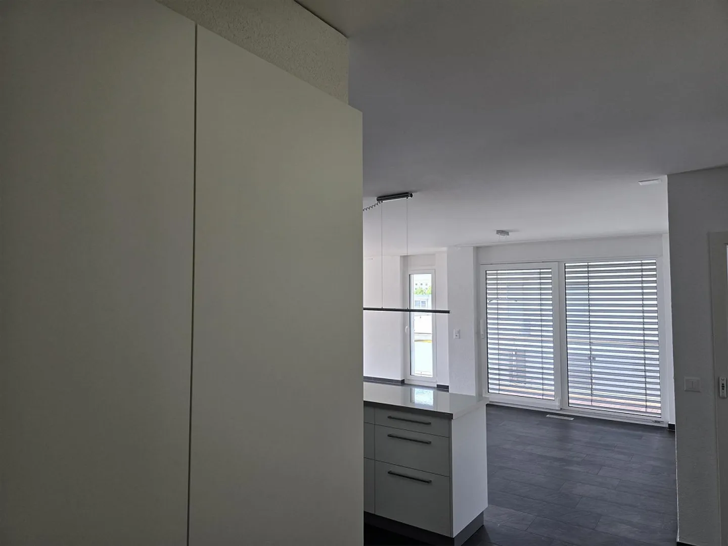 Sehr schöne 4,5-Zimmer-Wohnung in Sion-Champsec - Foto 4 von 30