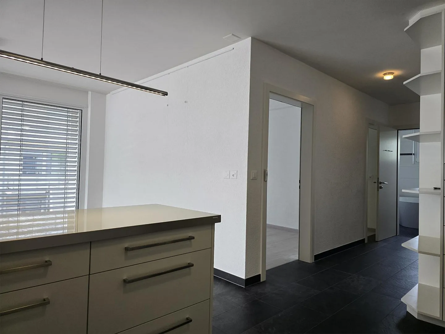 Sehr schöne 4,5-Zimmer-Wohnung in Sion-Champsec - Foto 9 von 30