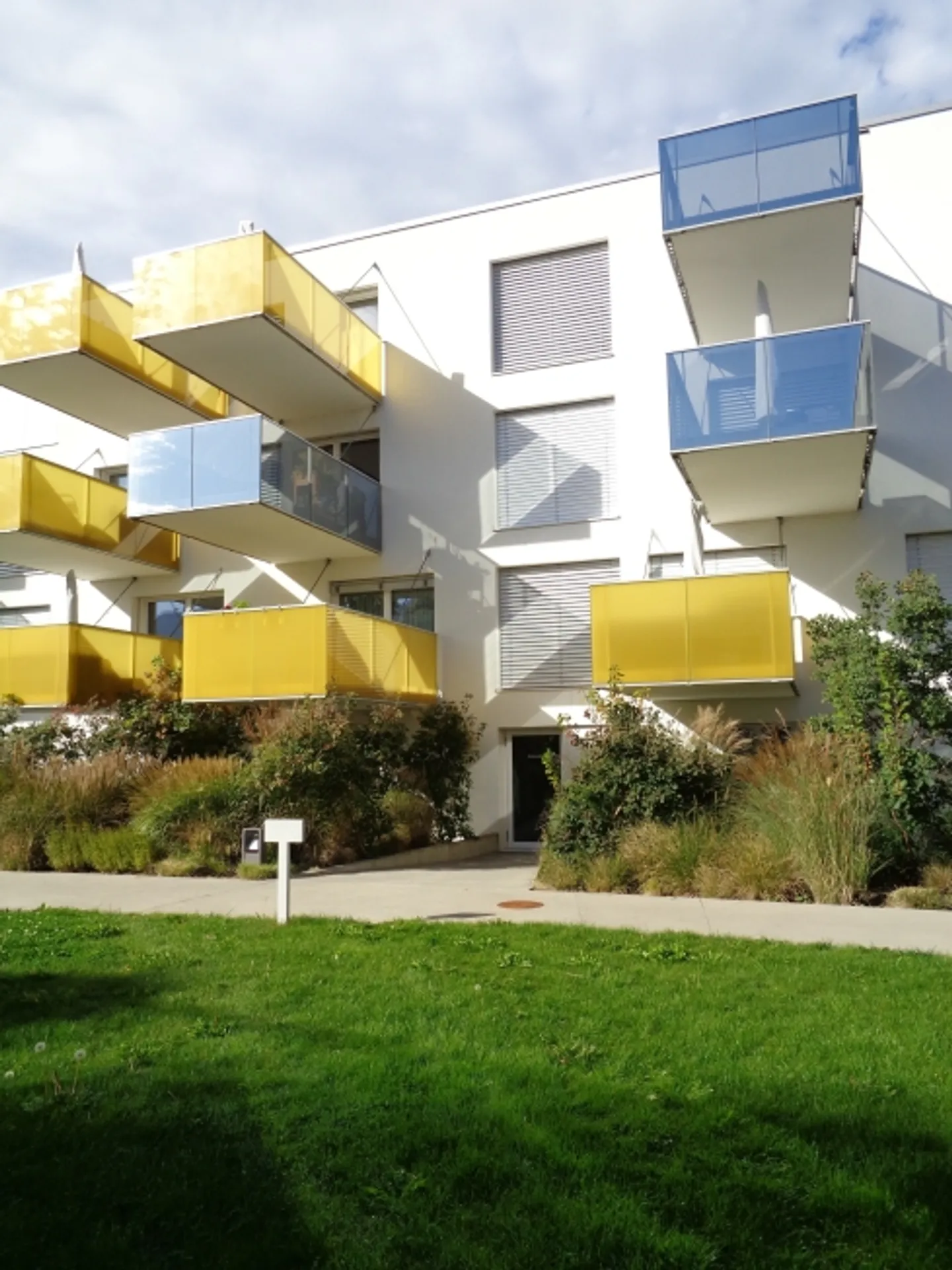 Appartamento moderno 3½ locali - Foto 2 di 10