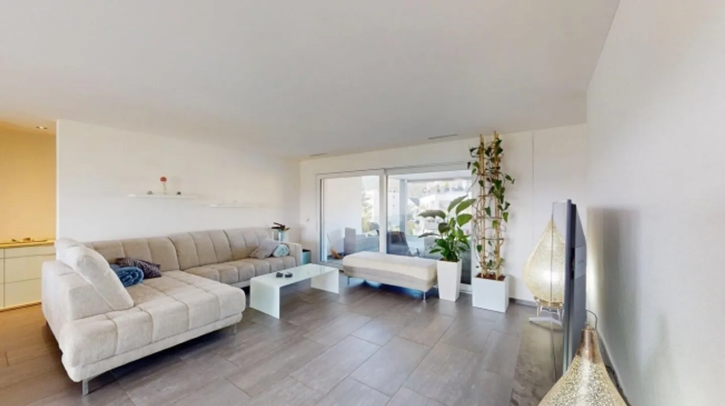 Wohnung kaufen - Foto 2 von 13