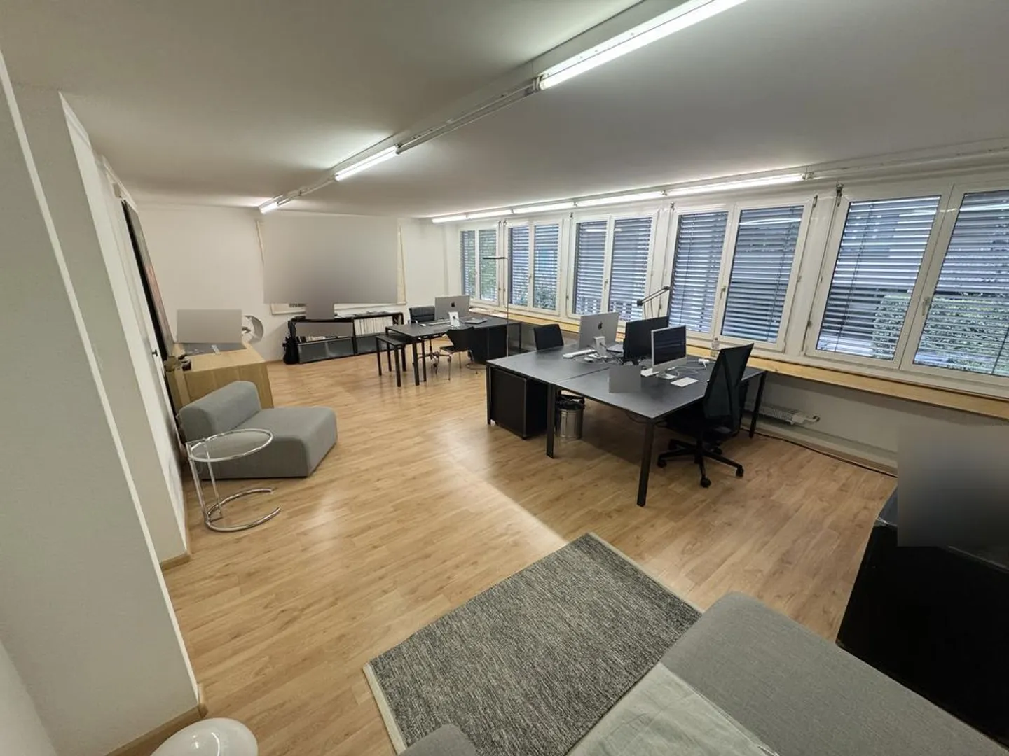 Bellissimi spazi per uffici in affitto - Foto 3 di 8