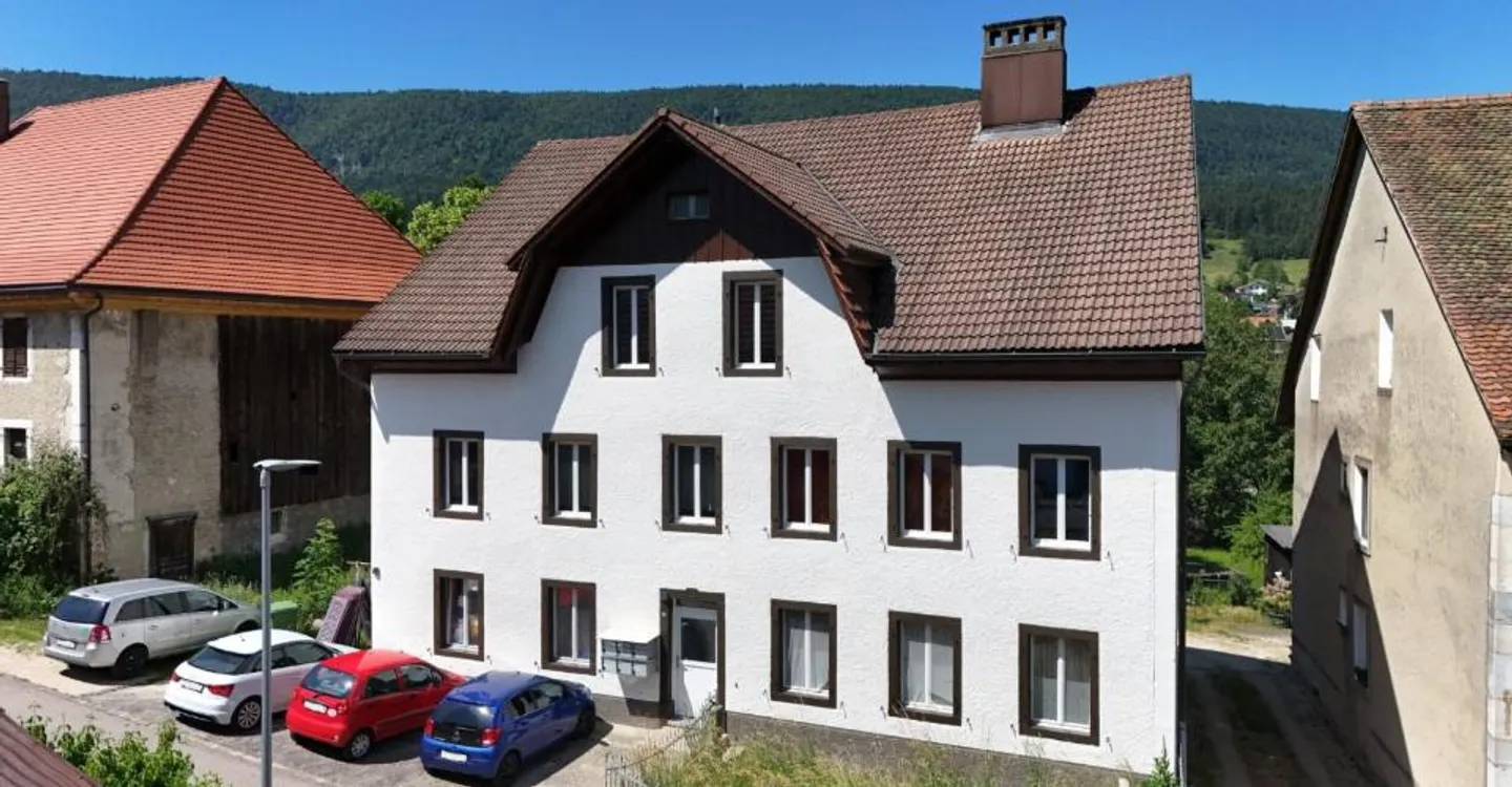 Dachbodenlagerraum zur Miete in Malleray - Foto 3 von 3