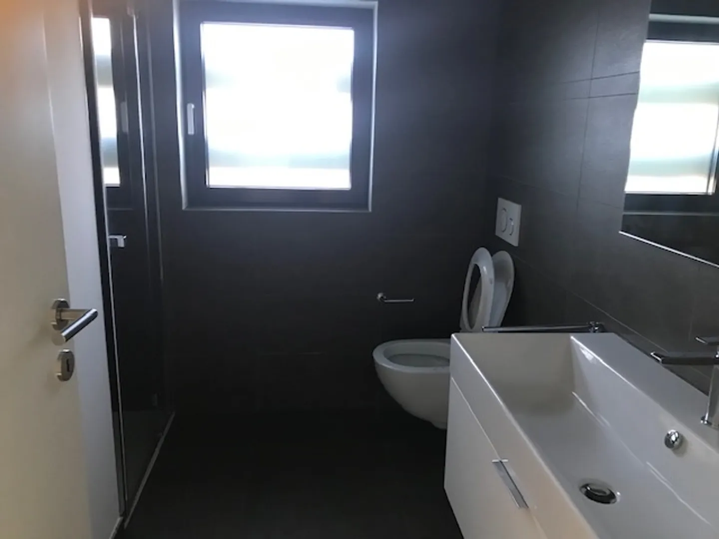 Appartamento in vendita - Foto 2 di 4