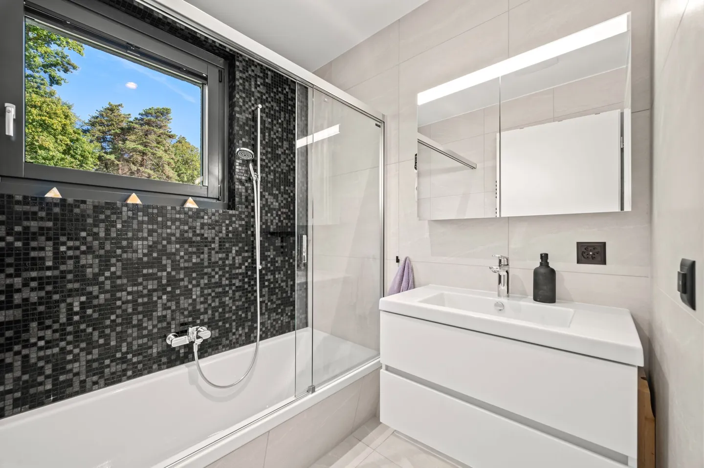 Garantierter Herzschlag, Magnificent 4.5-Zimmer-Luxusvilla in Jongny - Foto 14 von 14